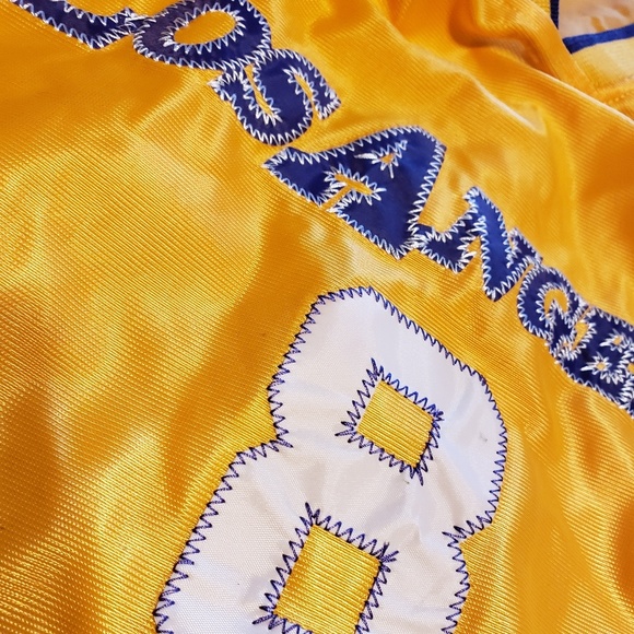 Los Angeles #8 Kobe Bryant Basketball Jersey - Picture 3 of 6